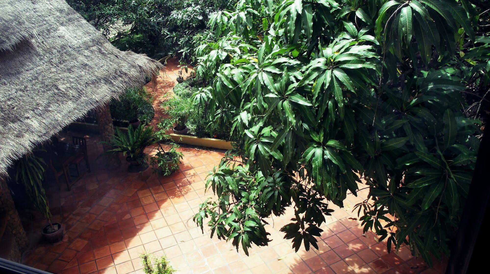 Hotel Mea Culpa Kampot Exterior foto